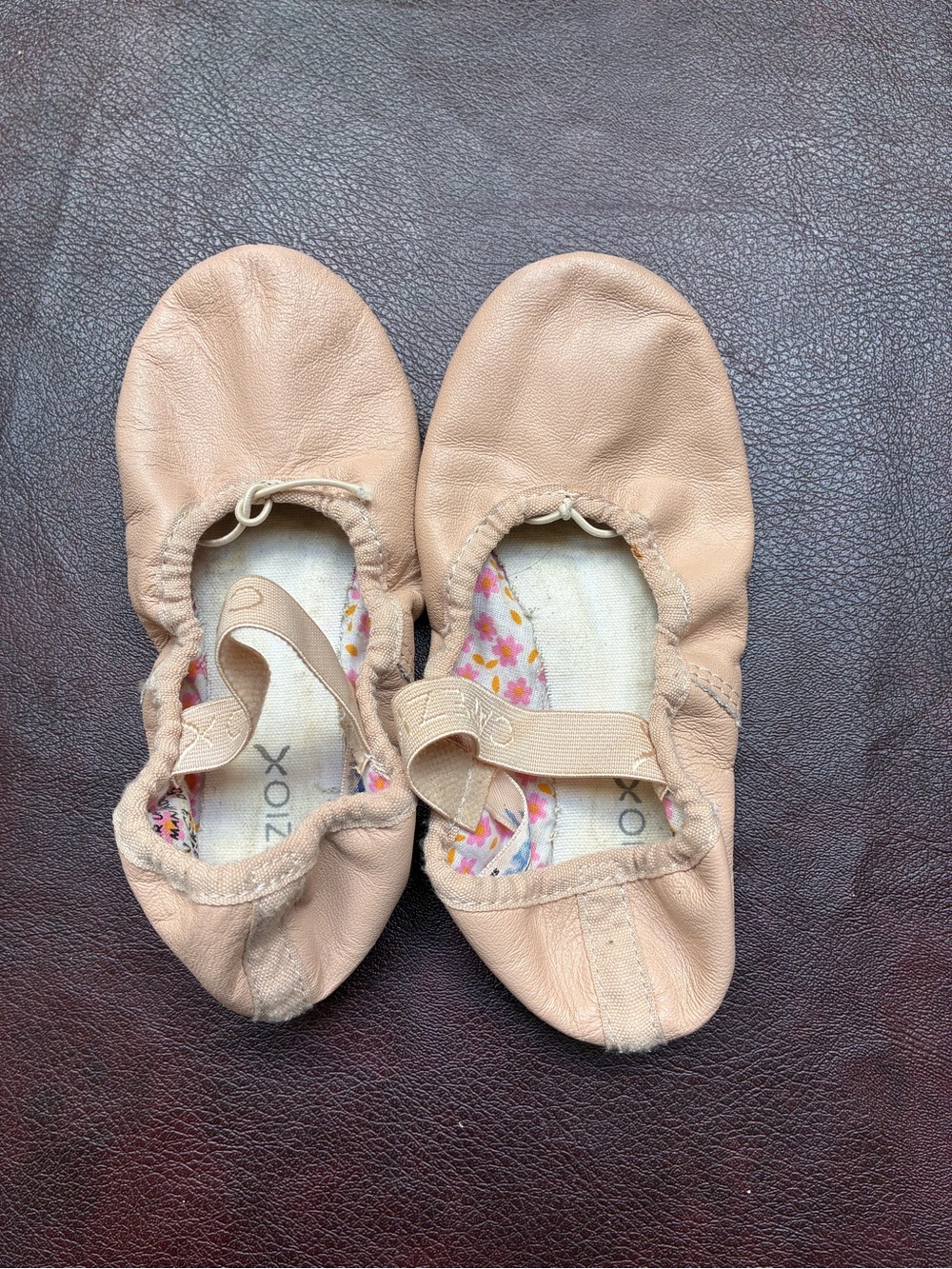 Capezio Ballet Flats in Light Pink -